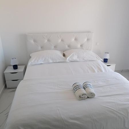 Apartments Dinko Duće Eksteriør billede
