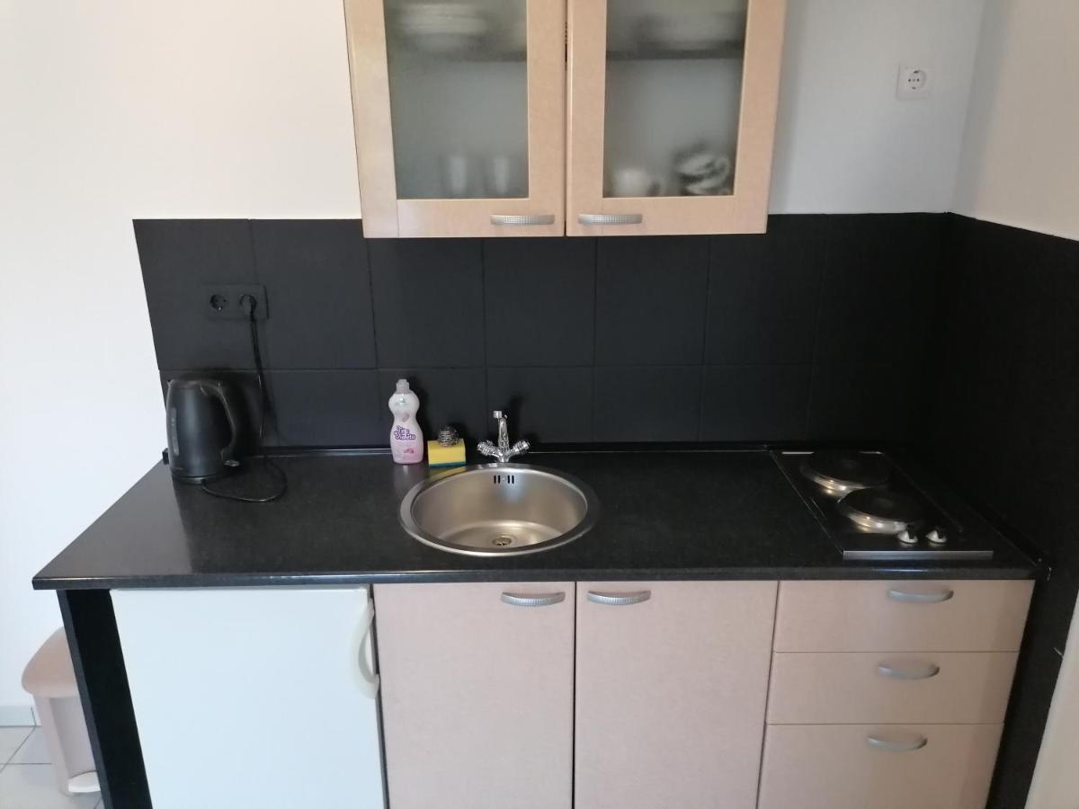 Apartments Dinko Duće Eksteriør billede