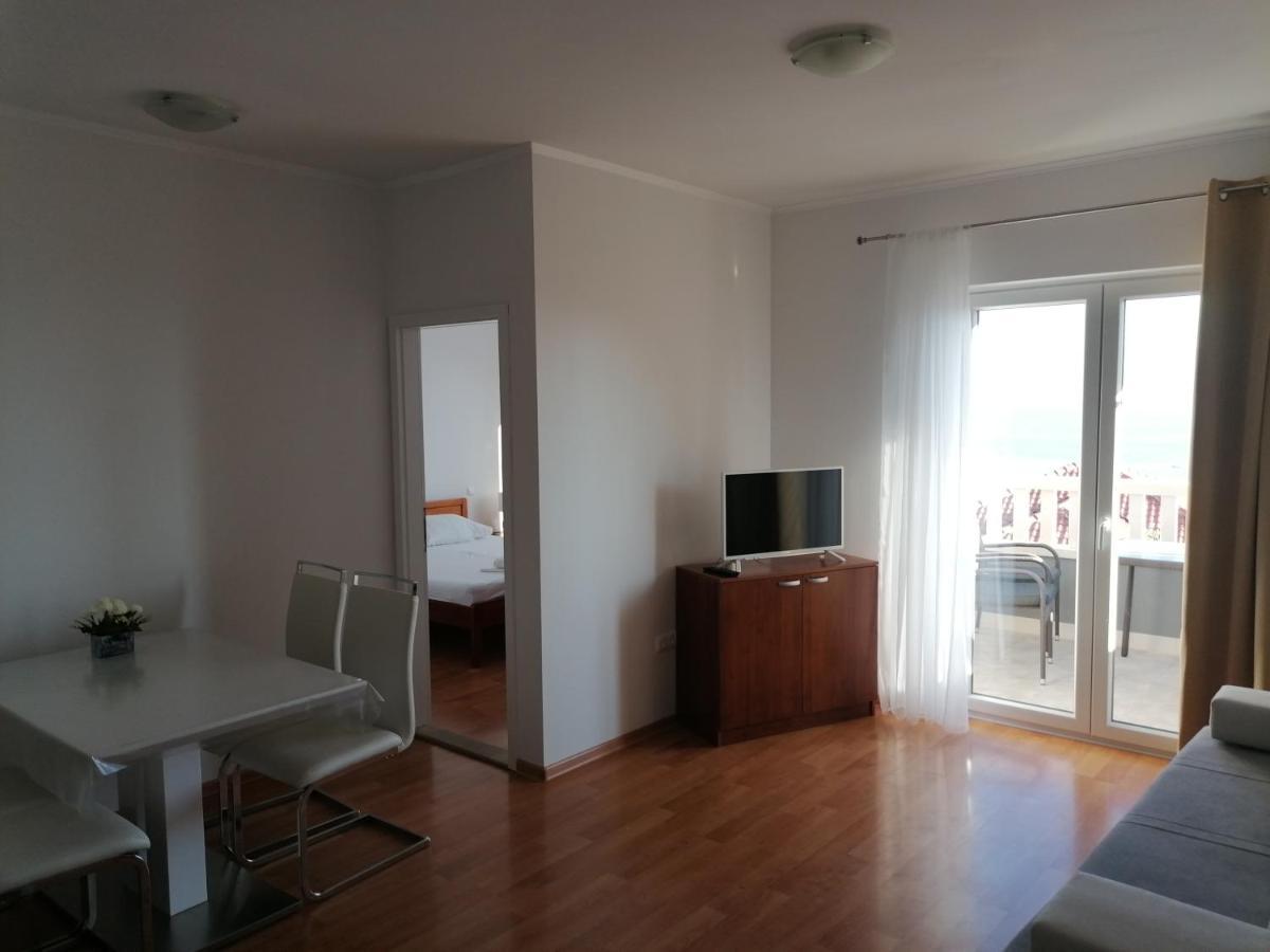 Apartments Dinko Duće Eksteriør billede